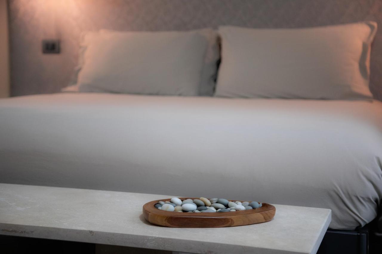 Hotel The Sanctuary Urban Retreat Roma Esterno foto